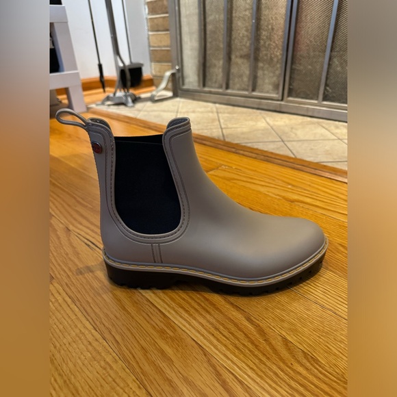 Pre-Owned Size 38 Igor Waterproof Slip On Boot - Picture 6 of 10